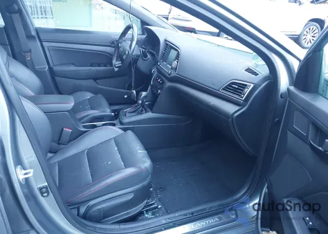 2018 Hyundai Elantra Sport z USA, uszkodzony, nr VIN KMHD04LB2JU529042